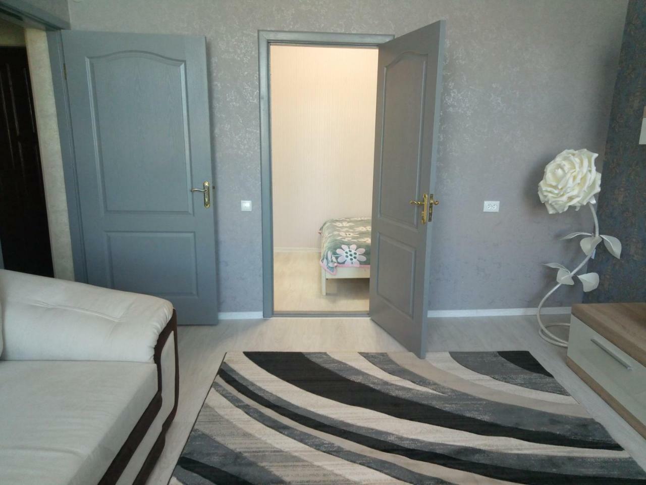 Зарванская Стрит 9 Apartment Kamianets-Podilskyi Luaran gambar
